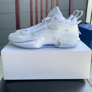 Jordan 36 Low Pure Money